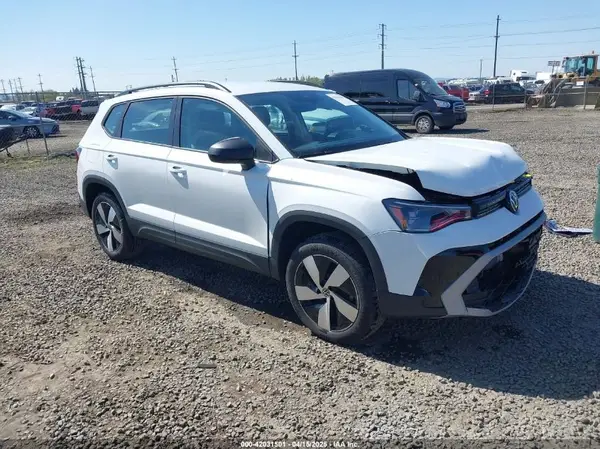 3VV8C7B28SM034092 2025 VOLKSWAGEN TAOS - Image 1