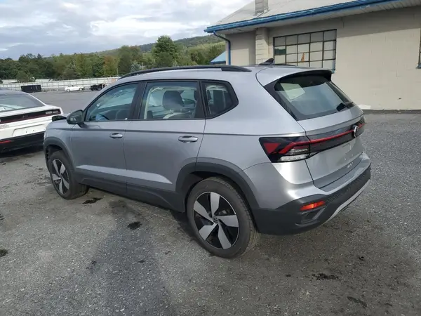 3VV8C7B28SM035503 2025 VOLKSWAGEN TAOS - Image 2