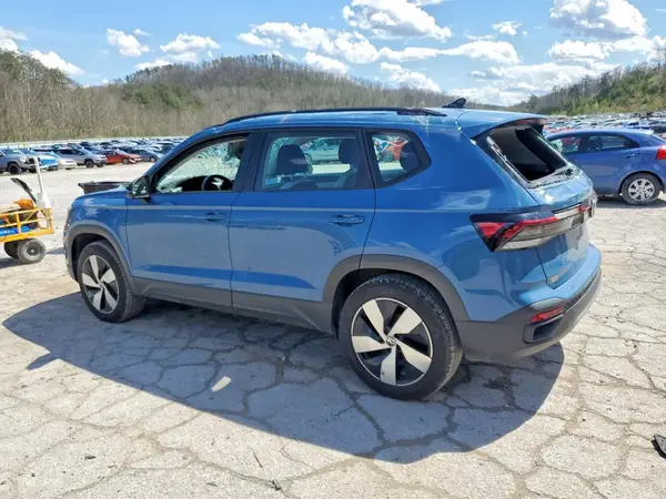 3VV8C7B28SM051314 2025 VOLKSWAGEN TAOS - Image 2