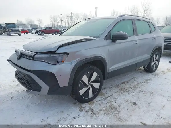 3VV8C7B28SM063723 2025 VOLKSWAGEN TAOS - Image 2