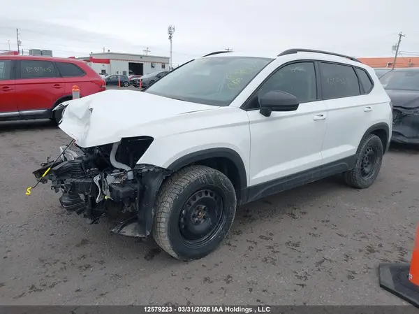 3VV8C7B28SM068663 2025 VOLKSWAGEN TAOS - Image 2