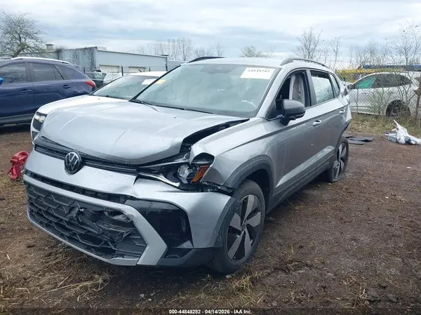 3VV8C7B28SM082272 2025 VOLKSWAGEN TAOS - Image 2