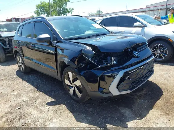 3VV8C7B2XSM012286 2025 VOLKSWAGEN TAOS - Image 1
