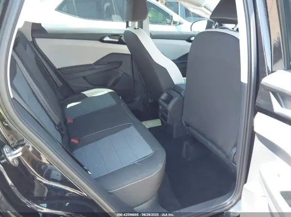 3VV8C7B2XSM012286 2025 VOLKSWAGEN TAOS - Image 8