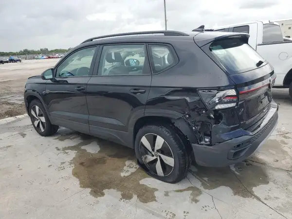 3VV8C7B2XSM034370 2025 VOLKSWAGEN TAOS - Image 2