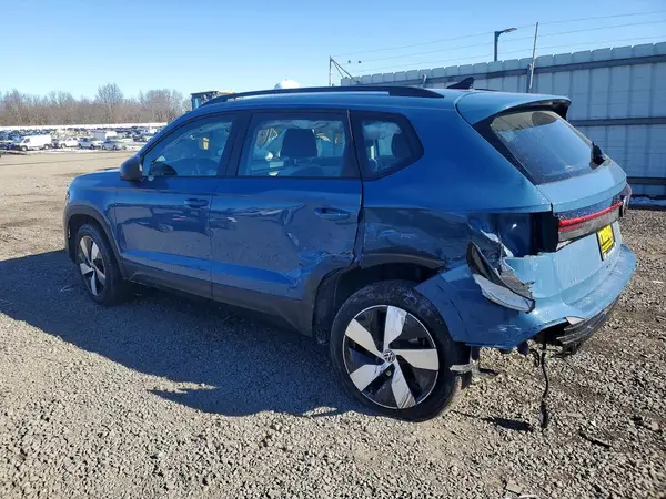 3VV8C7B2XSM058121 2025 VOLKSWAGEN TAOS - Image 2
