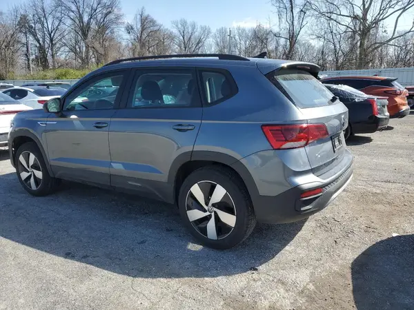3VV8X7B20RM038362 2024 VOLKSWAGEN TAOS - Image 2