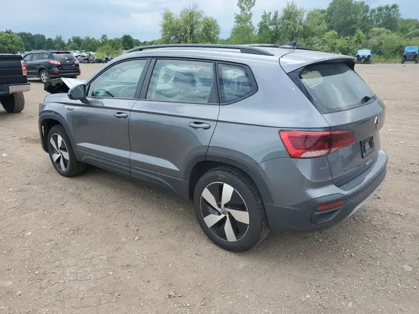 3VV8X7B20RM123010 2024 VOLKSWAGEN TAOS - Image 2