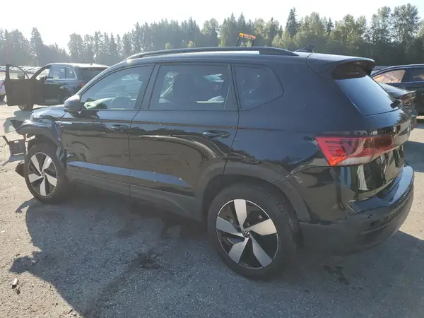 3VV8X7B24RM021743 2024 VOLKSWAGEN TAOS - Image 2