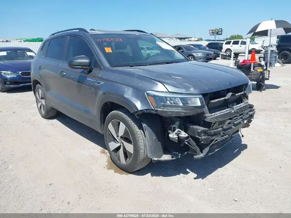 3VV8X7B24RM034623 2024 VOLKSWAGEN TAOS - Image 1