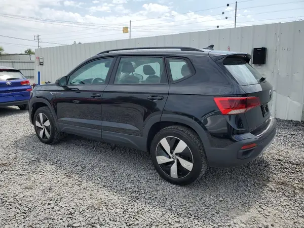 3VV8X7B24RM095647 2024 VOLKSWAGEN TAOS - Image 2