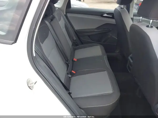 3VV8X7B25RM041693 2024 VOLKSWAGEN TAOS - Image 8
