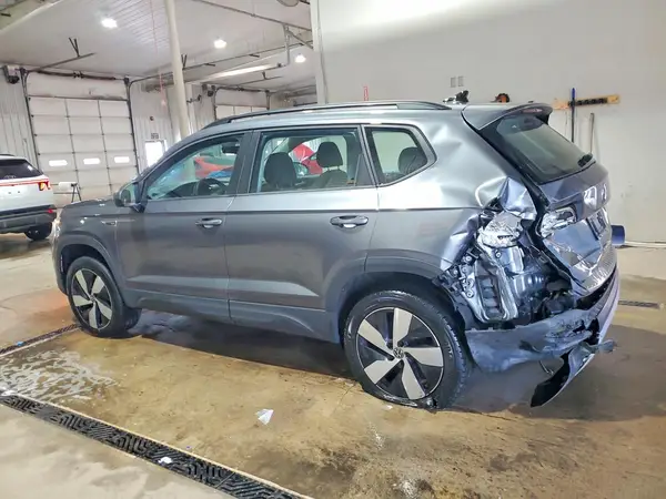 3VV8X7B25RM053410 2024 VOLKSWAGEN TAOS - Image 2