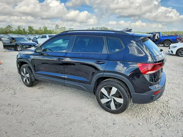 3VV8X7B25RM110334 2024 VOLKSWAGEN TAOS - Image 2