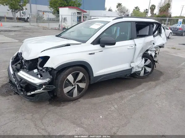3VV8X7B26RM027964 2024 VOLKSWAGEN TAOS - Image 2