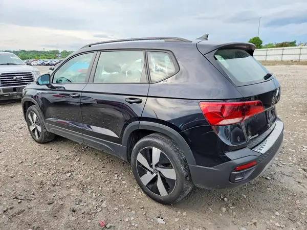 3VV8X7B26RM080356 2024 VOLKSWAGEN TAOS - Image 2