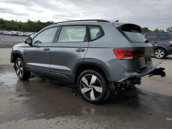 3VV8X7B27RM029481 2024 VOLKSWAGEN TAOS - Image 2