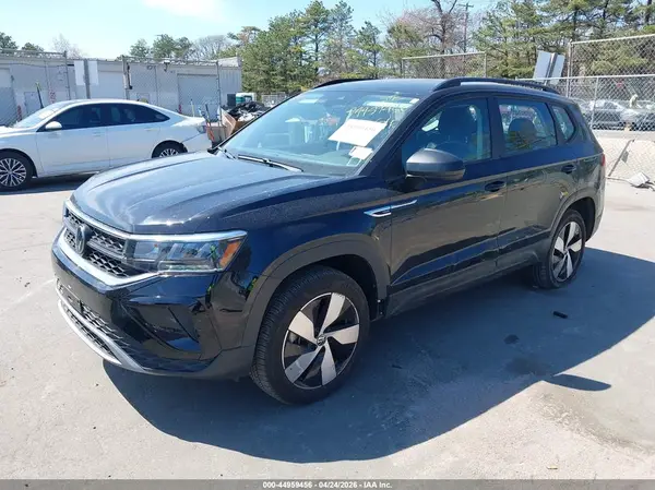 3VV8X7B27RM070323 2024 VOLKSWAGEN TAOS - Image 2