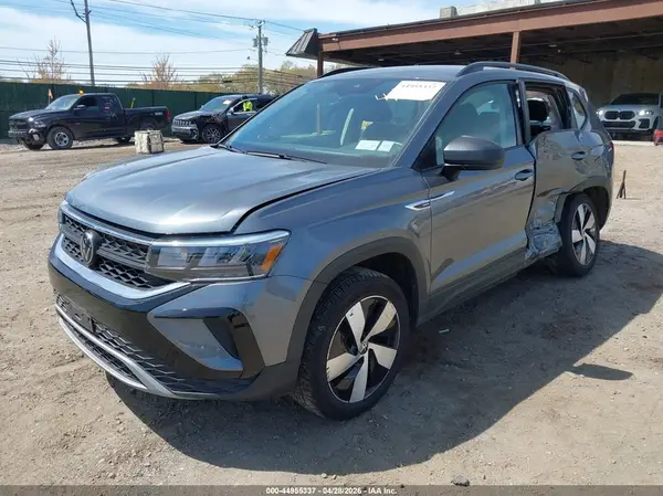 3VV8X7B27RM129905 2024 VOLKSWAGEN TAOS - Image 2