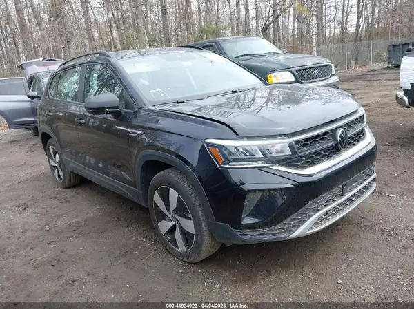 3VV8X7B29RM016098 2024 VOLKSWAGEN TAOS - Image 1