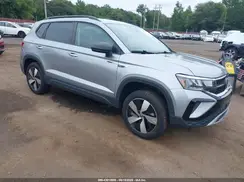 3VV8X7B29RM080643 2024 VOLKSWAGEN TAOS