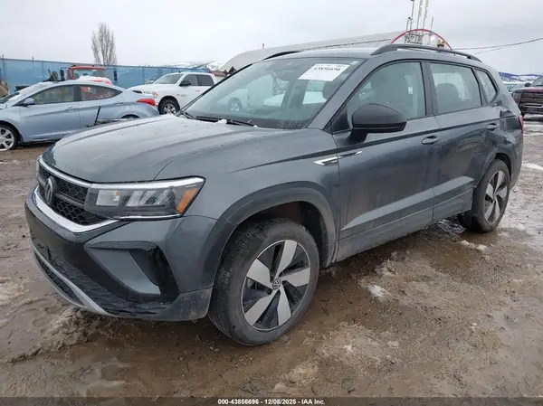 3VV8X7B29RM123992 2024 VOLKSWAGEN TAOS - Image 2