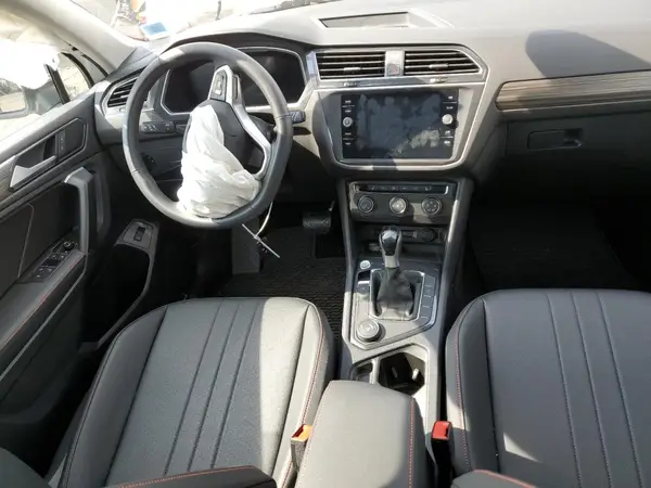 3VVAB7AX0RM218647 2024 VOLKSWAGEN TIGUAN - Image 8