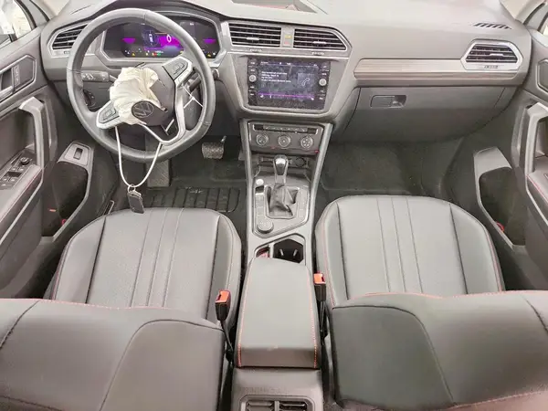 3VVAB7AX2RM225292 2024 VOLKSWAGEN TIGUAN - Image 8