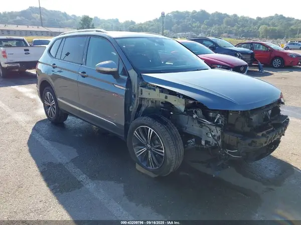 3VVAB7AX5RM222757 2024 VOLKSWAGEN TIGUAN - Image 1