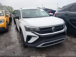 3VVAX7B20NM051754 2022 VOLKSWAGEN TAOS