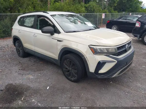3VVAX7B20NM081790 2022 VOLKSWAGEN TAOS - Image 1