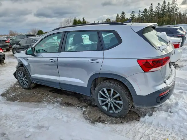 3VVAX7B21NM091826 2022 VOLKSWAGEN TAOS - Image 2