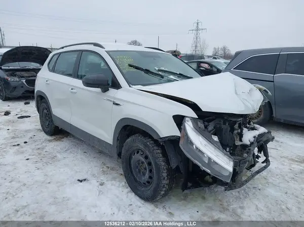3VVAX7B22NM013894 2022 VOLKSWAGEN TAOS - Image 1