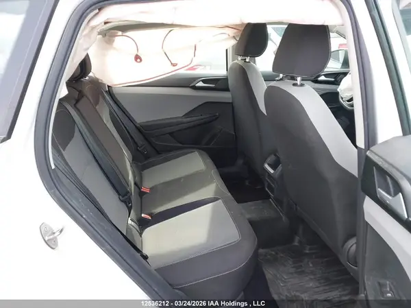 3VVAX7B22NM013894 2022 VOLKSWAGEN TAOS - Image 8