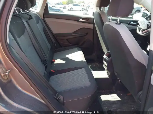 3VVAX7B22NM078891 2022 VOLKSWAGEN TAOS - Image 8