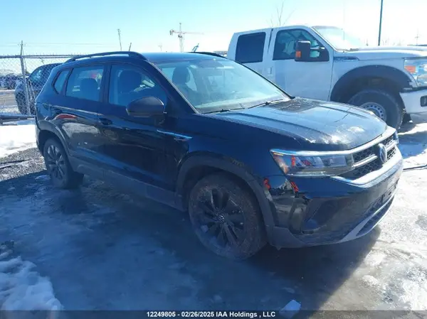 3VVAX7B22NM097697 2022 VOLKSWAGEN TAOS - Image 1