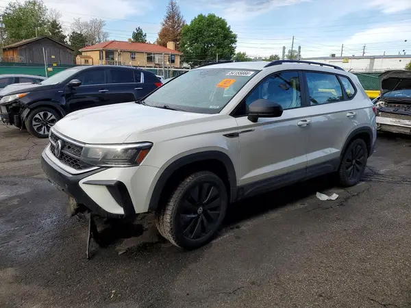 3VVAX7B23NM037413 2022 VOLKSWAGEN TAOS - Image 1
