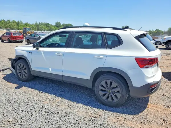 3VVAX7B23NM078429 2022 VOLKSWAGEN TAOS - Image 2