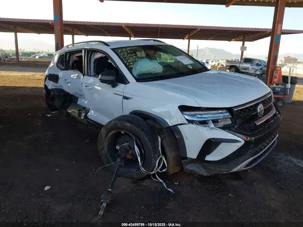 3VVAX7B24NM052583 2022 VOLKSWAGEN TAOS - Image 1