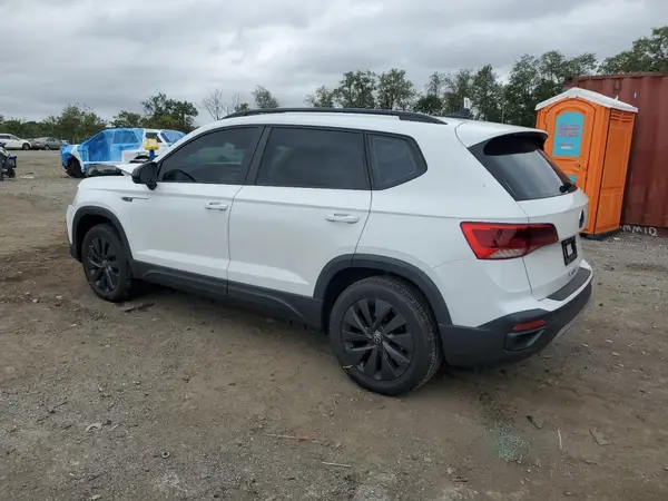 3VVAX7B25NM018751 2022 VOLKSWAGEN TAOS - Image 2