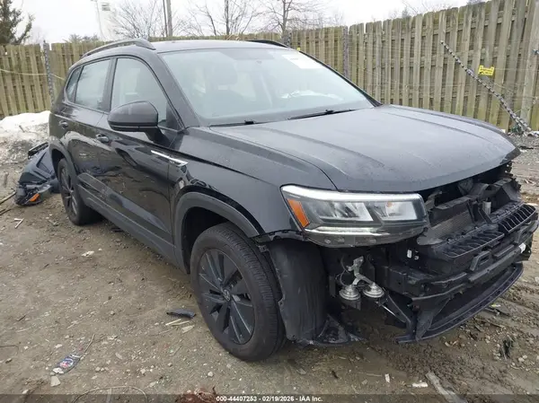3VVAX7B25NM042872 2022 VOLKSWAGEN TAOS - Image 1