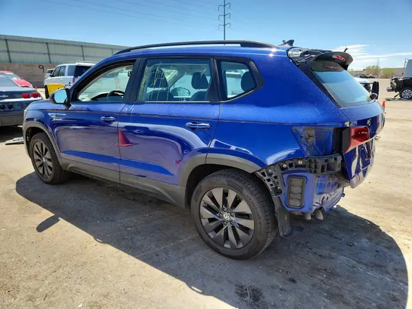 3VVAX7B25NM077489 2022 VOLKSWAGEN TAOS - Image 2