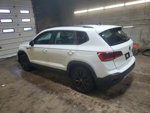 3VVAX7B25NM079338 2022 VOLKSWAGEN TAOS - Image 2