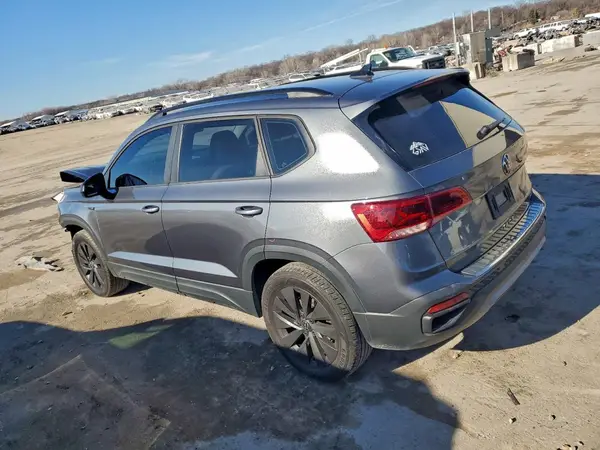 3VVAX7B26NM079459 2022 VOLKSWAGEN TAOS - Image 2