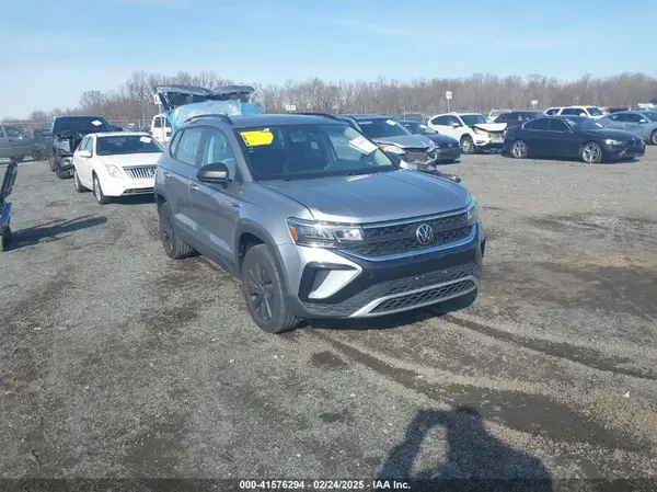 3VVAX7B27NM026754 2022 VOLKSWAGEN TAOS - Image 1