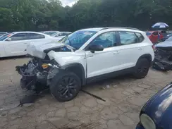 3VVAX7B28NM014449 2022 VOLKSWAGEN TAOS