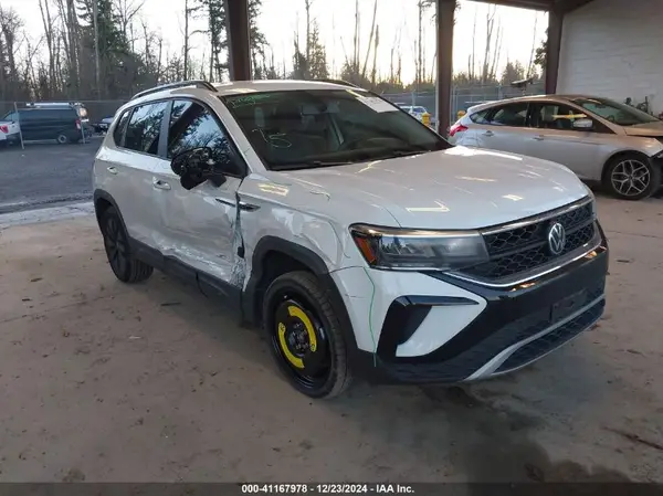 3VVAX7B2XNM080307 2022 VOLKSWAGEN TAOS - Image 1