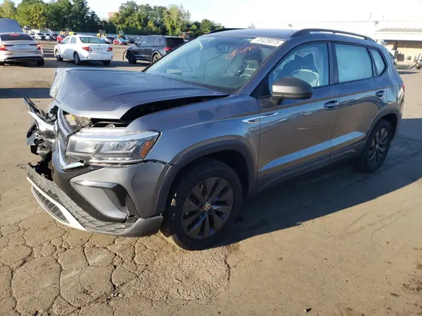 3VVAX7B2XNM085054 2022 VOLKSWAGEN TAOS - Image 1