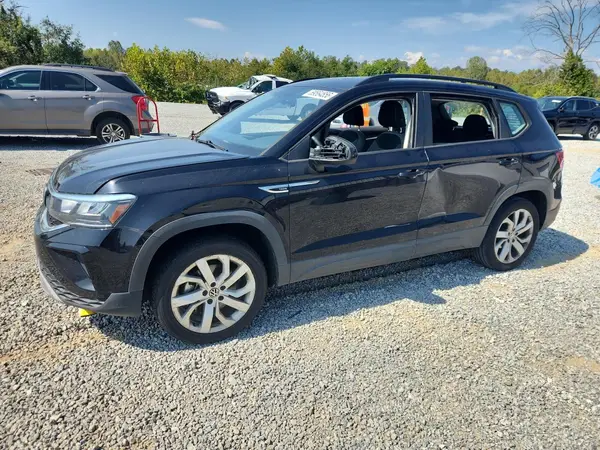 3VVAX7B2XPM330227 2023 VOLKSWAGEN TAOS - Image 1