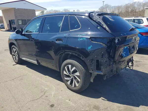 3VVBR7RM8SM036257 2025 VOLKSWAGEN TIGUAN - Image 2